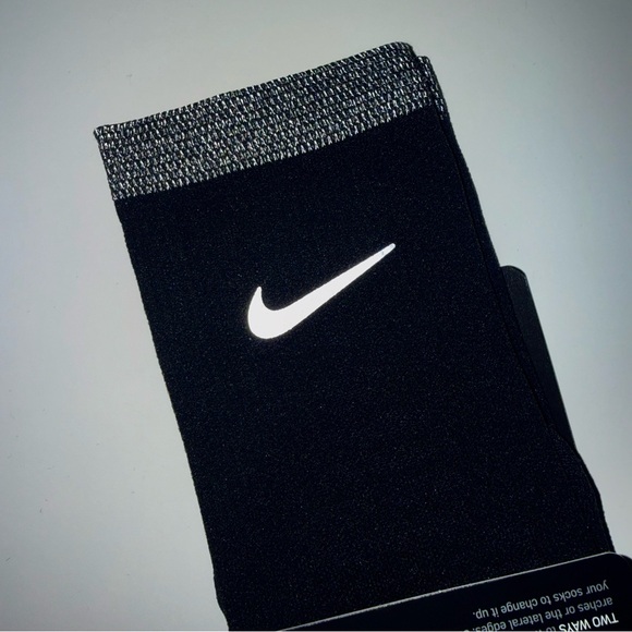 Nike Spark Lightweight Reflective Crew Socks - Picture 2 of 4